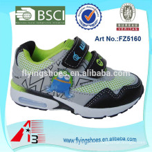 wholesale kids light sport shoes for boy with cartoon cheap price